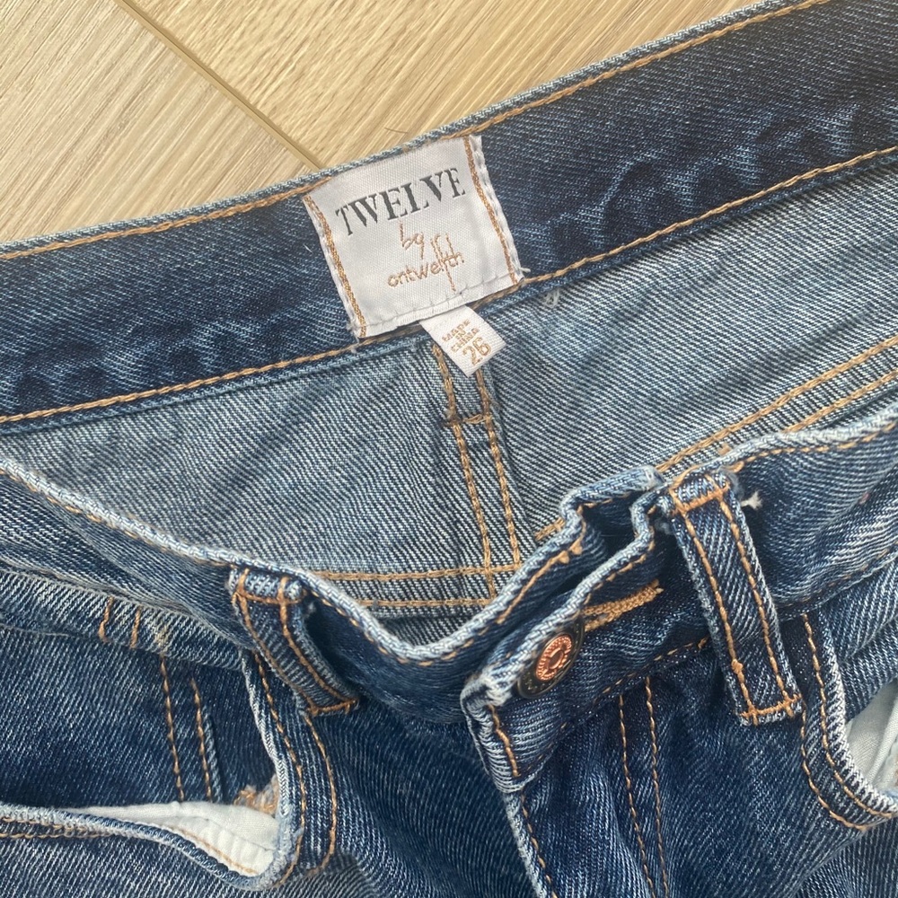 Straight leg crop jeans